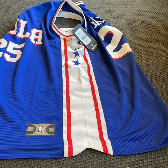 Philadelphia Simmons Jersey - Picture 3 of 7